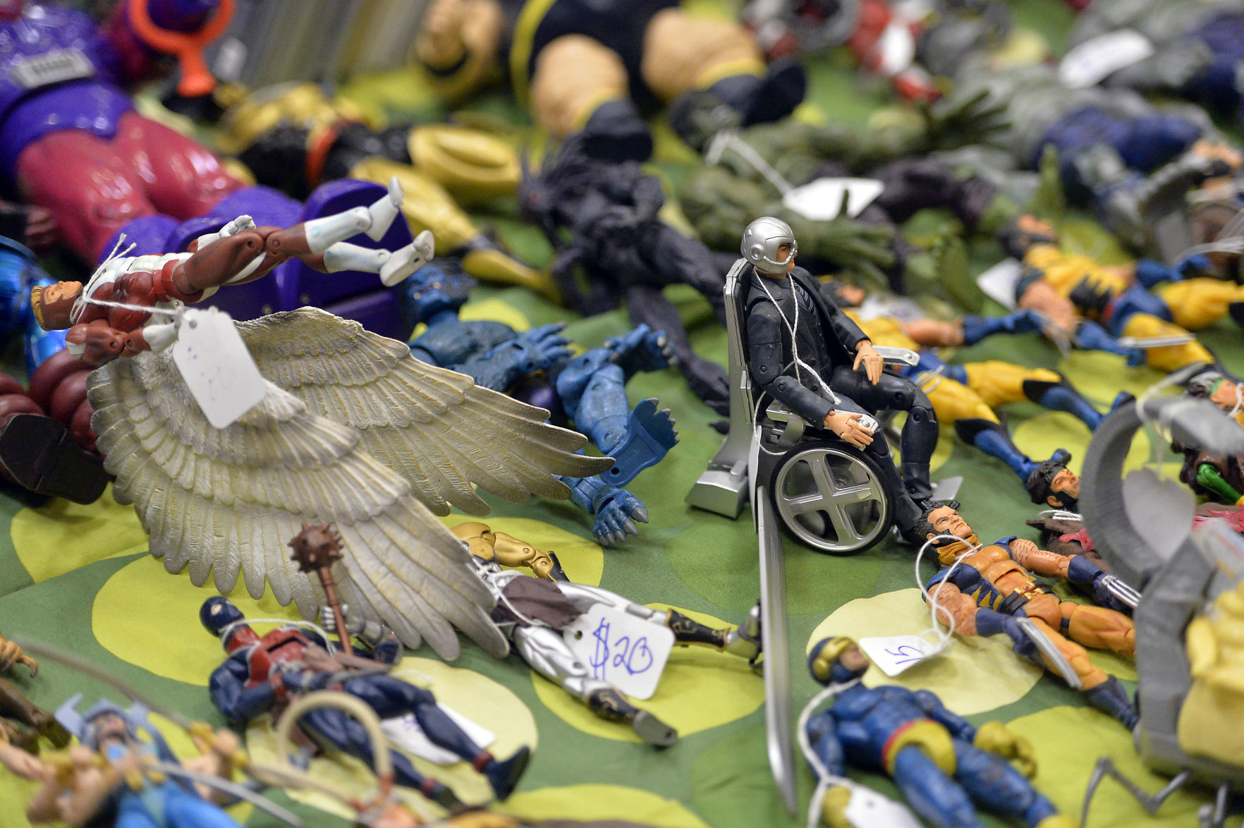 COMIC BOOK AND COLLECTIBLES SHOW